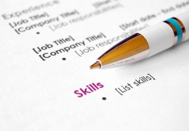 Pen writing skills list on CV/résumé