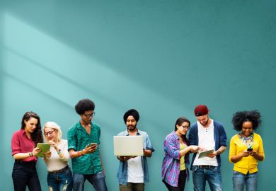 Students reading online articles