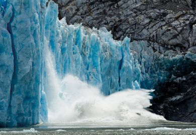 piece of glacier falling in to the sea
