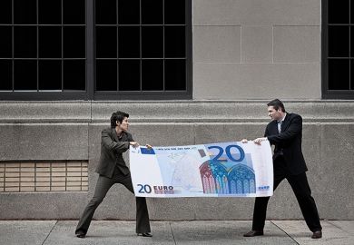People fighting over giant Euro note
