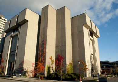 University of Ottawa library