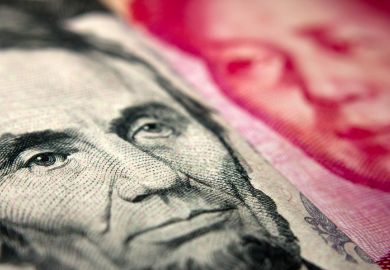 US and Chinese banknotes