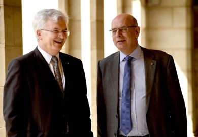 Melbourne vice-chancellor Glyn Davis and Birmingham head Sir David Eastwood have signed a new cooperation agreement involving more joint PhDs Vice-chancellors of the University of Melbourne and university of birmingham