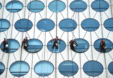 Window cleaners in Beijing