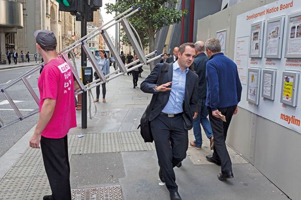 dodge-ladder-street dodge-ladder-street