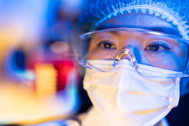 Female scientists working on virus vaccines