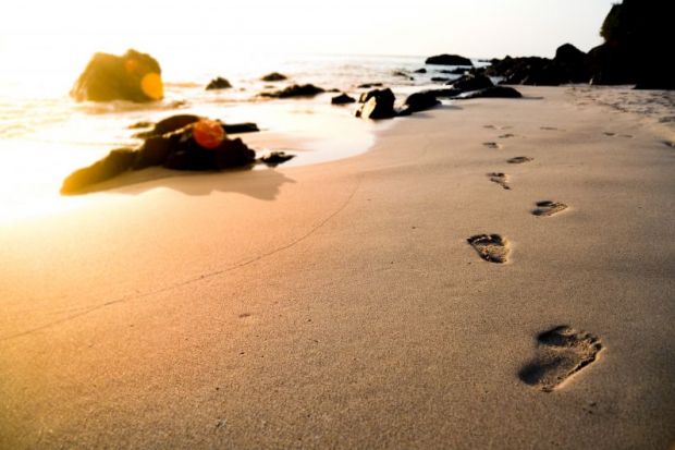 Footprints on the beach Footprints on the beach