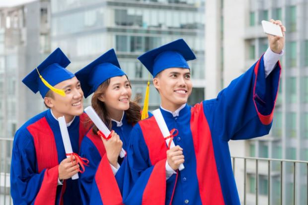 Graduation selfie Graduation selfie