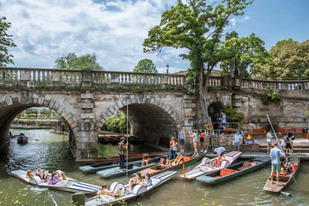 Magdalen bridge, River Cherwell and Oxford punting. Magdalen bridge, River Cherwell and Oxford punting.