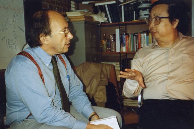 Jonathan Mirsky speaking to Fang Lizhi Jonathan Mirsky speaking to Fang Lizhi