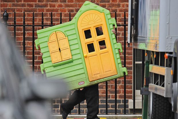 plastic-house-front plastic-house-front