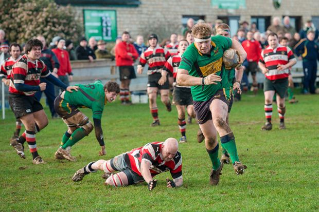rugby player running